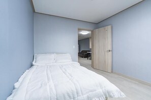 Basic Room, 2 Bedrooms (Bluebang) | 1 bedroom, free WiFi - Hongcheon Momo Pension (Hongcheon)