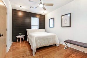 5 chambres, fer et planche à repasser, accès au Wi-Fi (inclus)