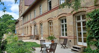 FeWo "Falter" im denkmalgeschützten Kunstgut Krahne