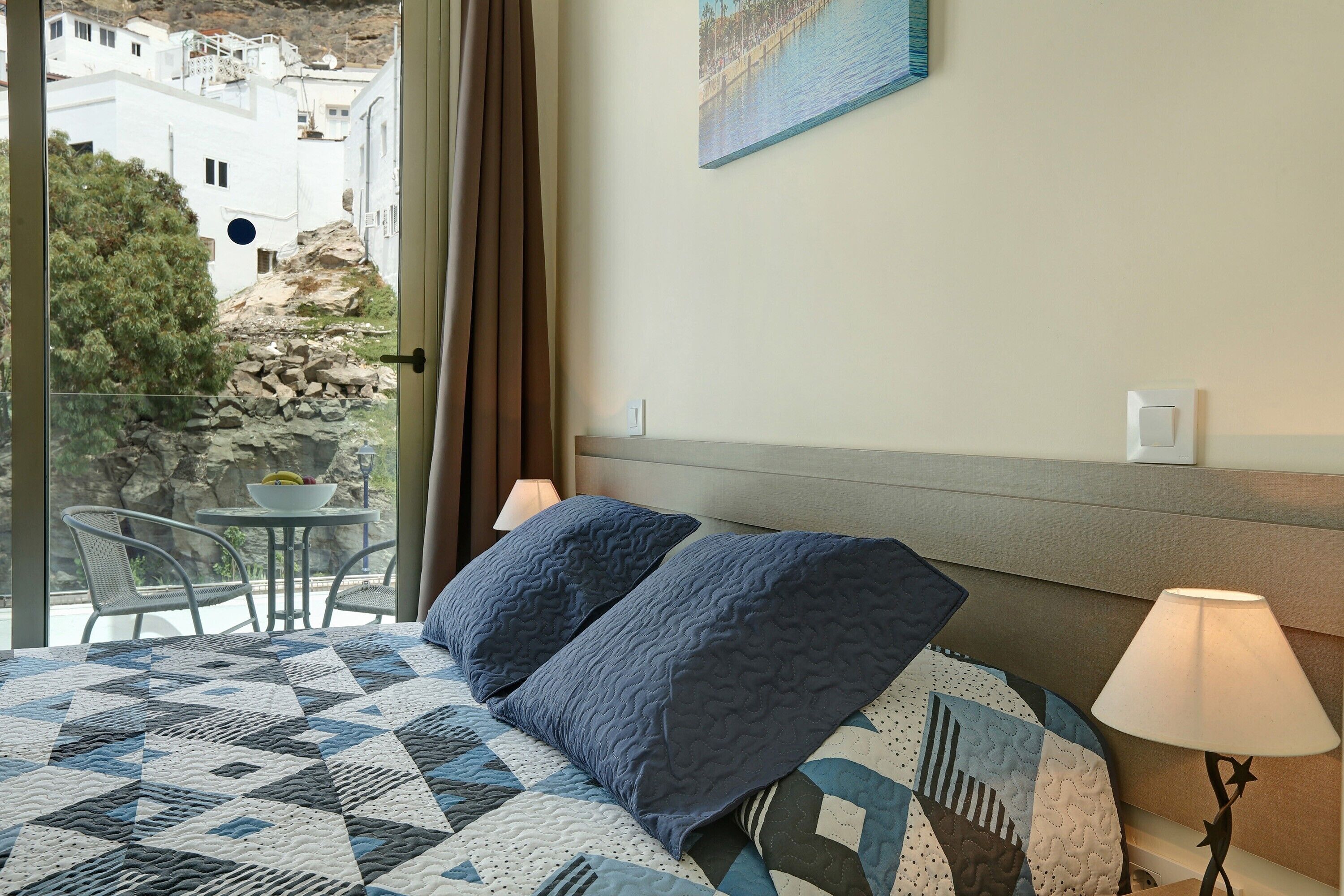 1 camera, ferro/asse da stiro, Wi-Fi gratuito, lenzuola