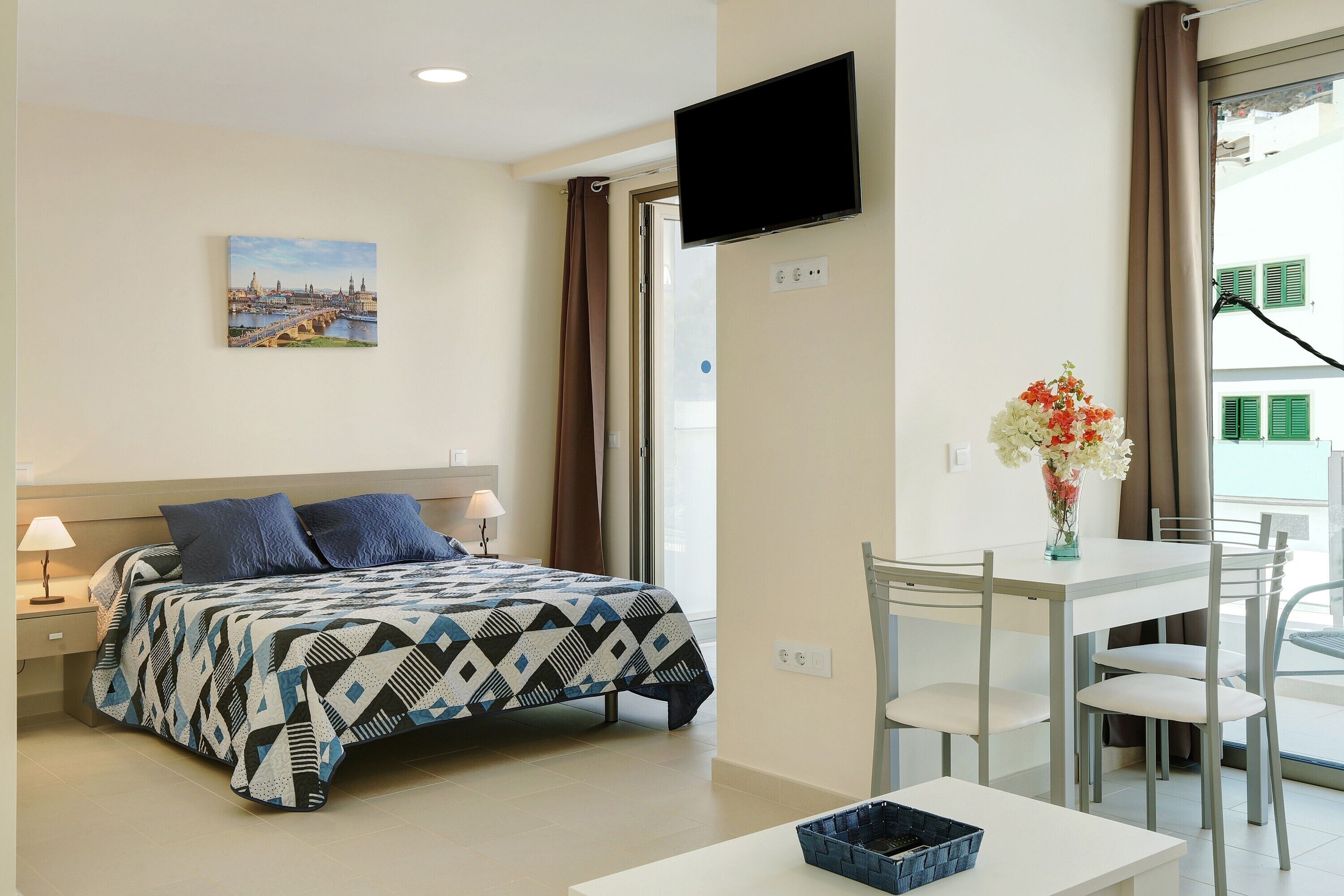 1 Schlafzimmer, Bügeleisen/Bügelbrett, kostenloses WLAN, Bettwäsche