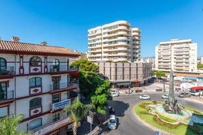 Exterior - Holiday Apartment in Fuegirola Centre with Balcony, Air Conditioning & Wi-Fi (Fuengirola)