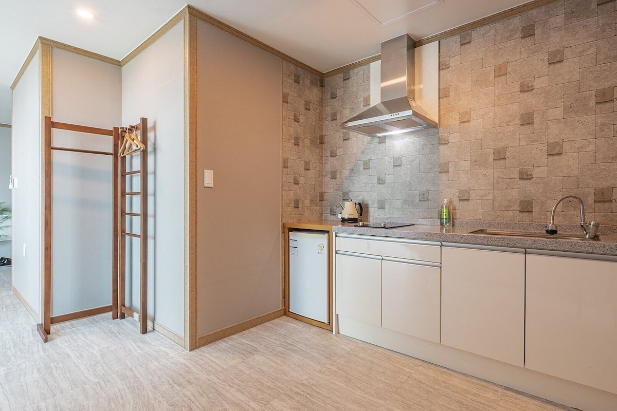 j. view suite | 2 bedrooms, free wifi