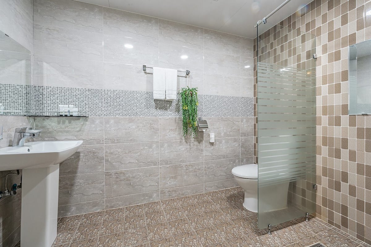 deluxe double room (dining) | 2 bedrooms, free wifi