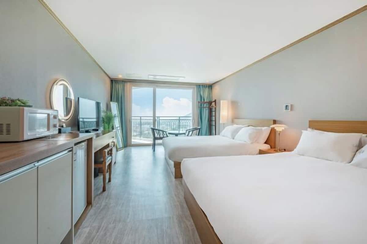 2 bedrooms, free WiFi