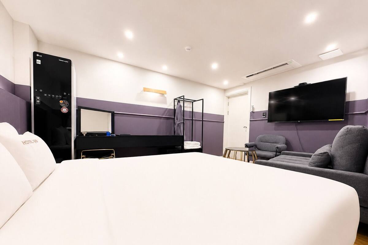 雙床房 (VIP) | 羽絨被、筆電工作空間、隔音、免費無線上網