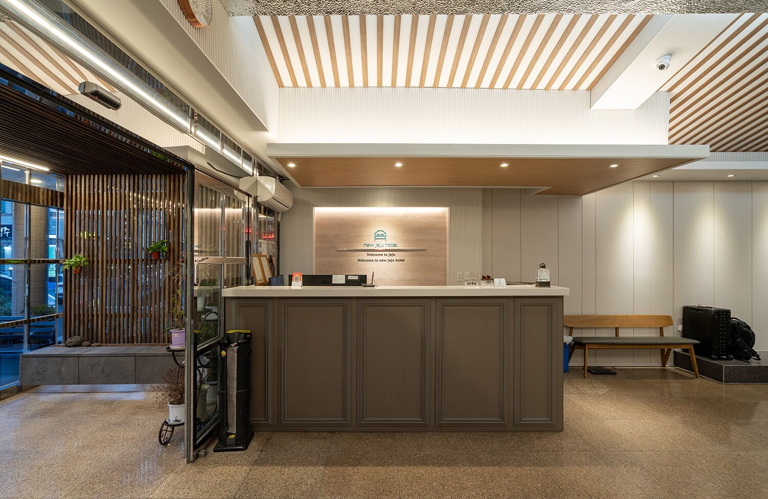 Photo - New Jeju Hotel
