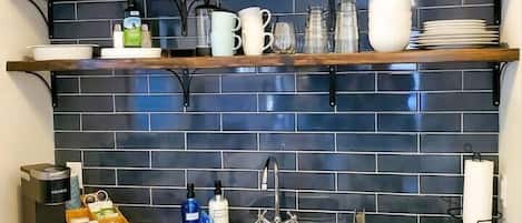 Fridge, microwave, coffee/tea maker, toaster