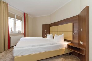 2 quartos, cofres nos quartos, Wi-Fi, roupa de cama