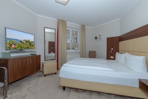 2 chambres, coffre-fort, Wi-Fi, literie fournie