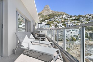 Apartamento (2 Bedrooms) | Parte interna