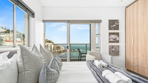 Apartment (2 Bedrooms) | Interior - Seacliffe 502 (Cape Town)