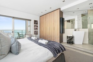 Apartment (2 Bedrooms) | Interior - Seacliffe 502 (Cape Town)