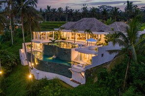 Villa, 4 chambres, fumeur, piscine privée | Extérieur