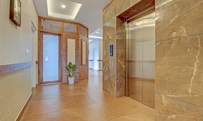 Elevator
