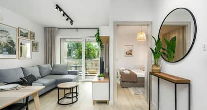 Stylish Apartment | Air Conditioning and Balcony