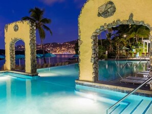 حمّام سباحة خارجي