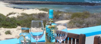 Privilege Bay- Villa Eesha-sea view and natural park view. Beach front location.