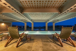 Outdoor pool - Wagoba Eco lodge (Bhadravathi)