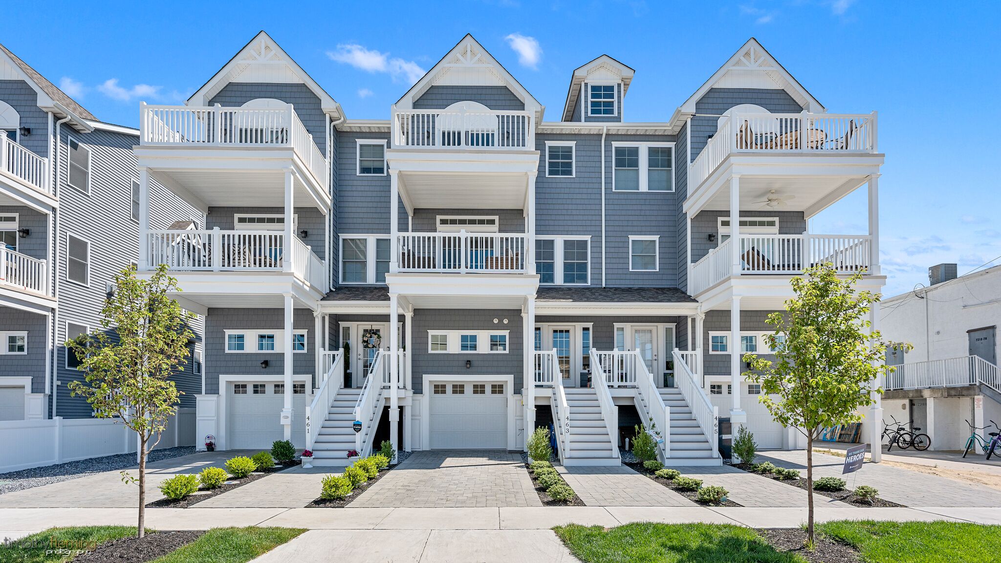 5 bedroom, 4 bath townhome beach block!