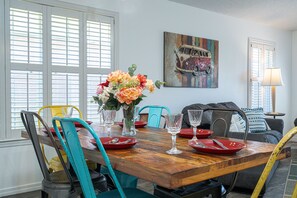 Dining - Summer 3BR Beach Home | Golf Cart, Private Yard (Destin)