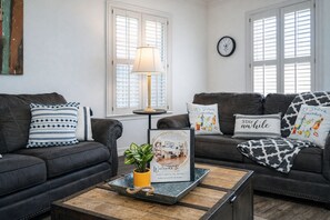 Smart TV, DVD player, books