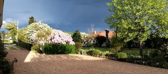 Spacious accommodation surrounded by greenery
