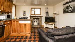 Cottage | Bahagian dalam