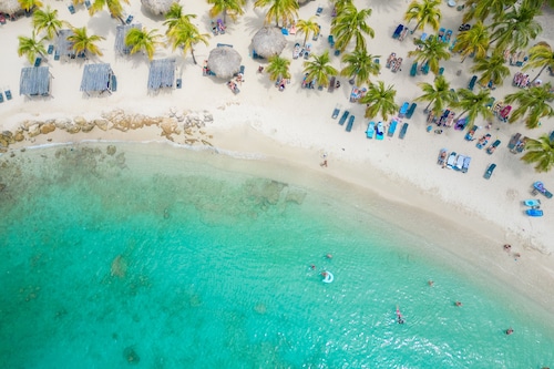 Beachfront, sea view 3 BDR luxury The Shore @ Blue Bay Beach and Golf Resort