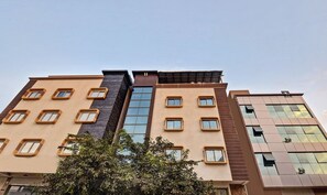 Exterior - Treebo Primeland Suites, Mailasandra (Bengaluru)