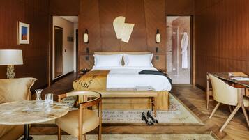 Junior Suite Family Terrasse Vue Jardin | Egyptian cotton sheets, premium bedding, memory foam beds, minibar