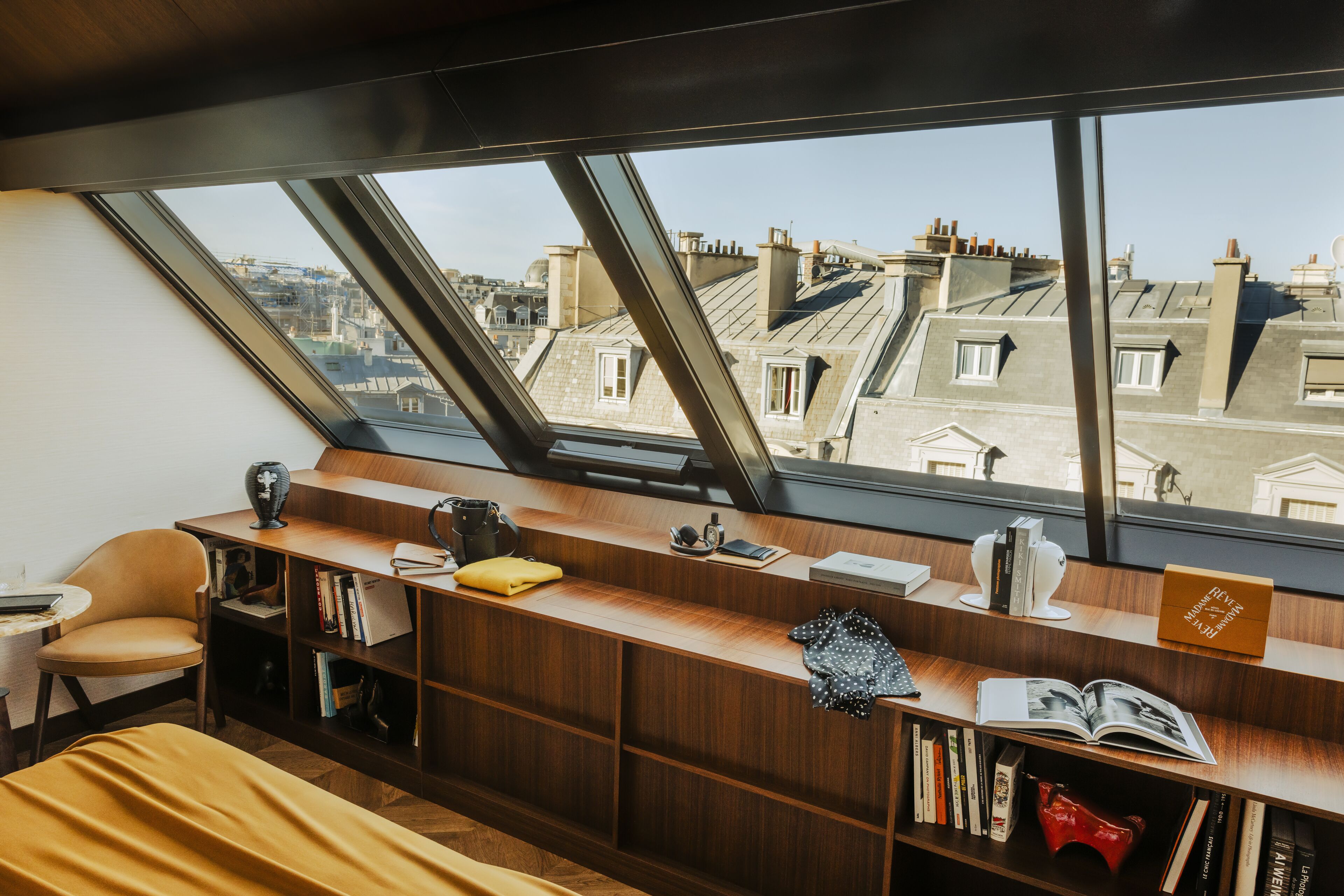 suite toits de paris | view from room