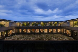 Rooftop terrace - Hôtel Madame Rêve (Paris)