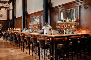 3 bars/lounges, cocktail bar - Hôtel Madame Rêve (Paris)