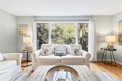 Lagoon Villa 19 - Lagoon Lifestyle! Center Resort!