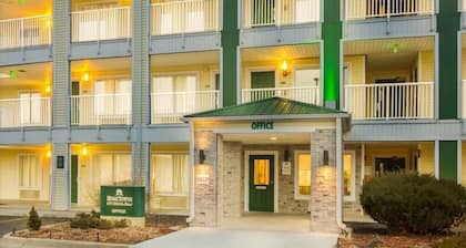 Hometowne Studios Lake Charles Sulphur