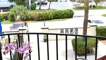 Ocean View Suite | Terrace/patio