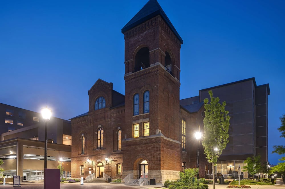 Homewood Suites by Hilton Indianapolis Downtown IUPUI