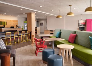 Business centre - Home2 Suites By Hilton Tupelo, Ms (Tupelo)