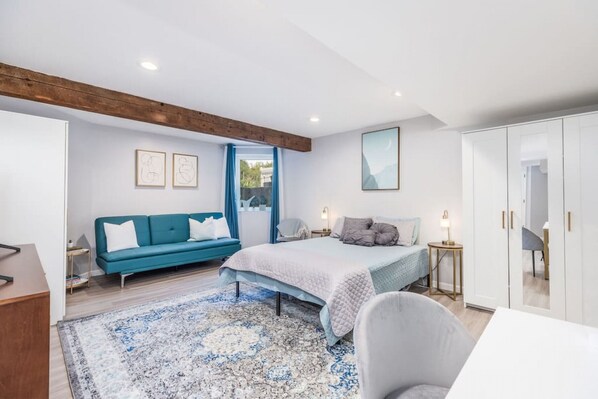 1 makuuhuone, työpöytä, silitysrauta/-lauta, ilmainen Wi-Fi