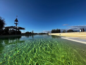 Piscine extérieure, piscine chauffée
