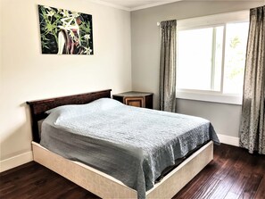 9 slaapkamers, een strijkplank/strijkijzer, gratis wifi, beddengoed
