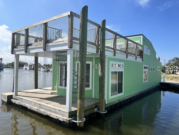 Signature Villa, Lake View | Exterior - New Orleans RV Resort & Marina (New Orleans)