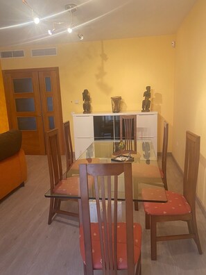 Dining - Las Moreras (Calatayud)