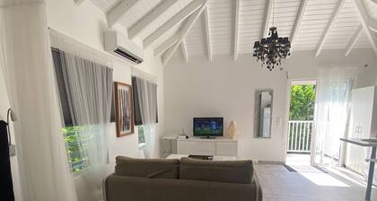 5mn de la plage /studio Jasmin