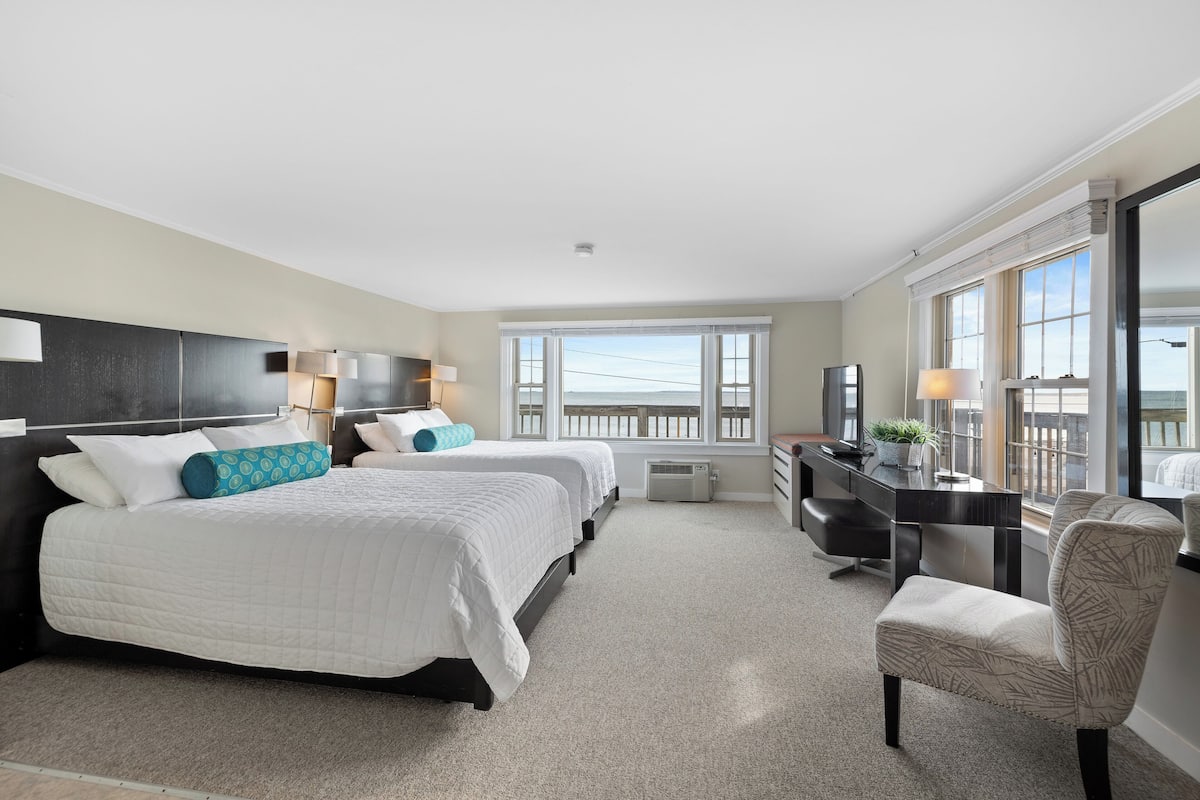 In-room safe, individually decorated, individually furnished