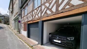 Enceinte de lâhĂ©bergement