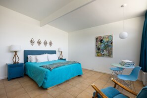 1 dormitorio, escritorio, tabla de planchar con plancha y wifi gratis