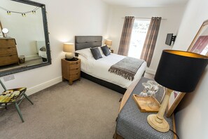 Room - Stunning St James by the Quay
Harbour Life! (Ilfracombe)