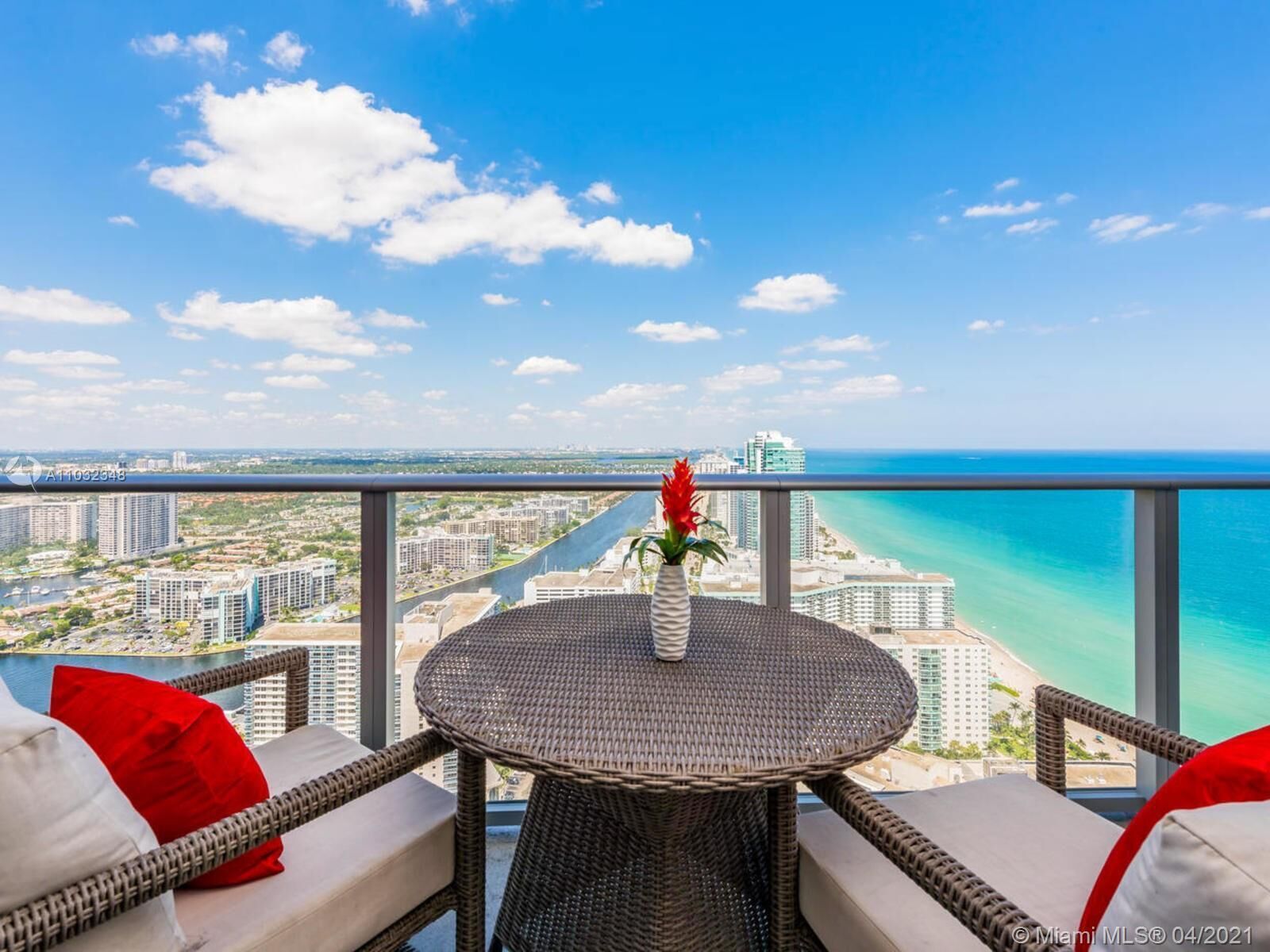 Hyde Resort Hollywood*Full Amenities* Great Price!